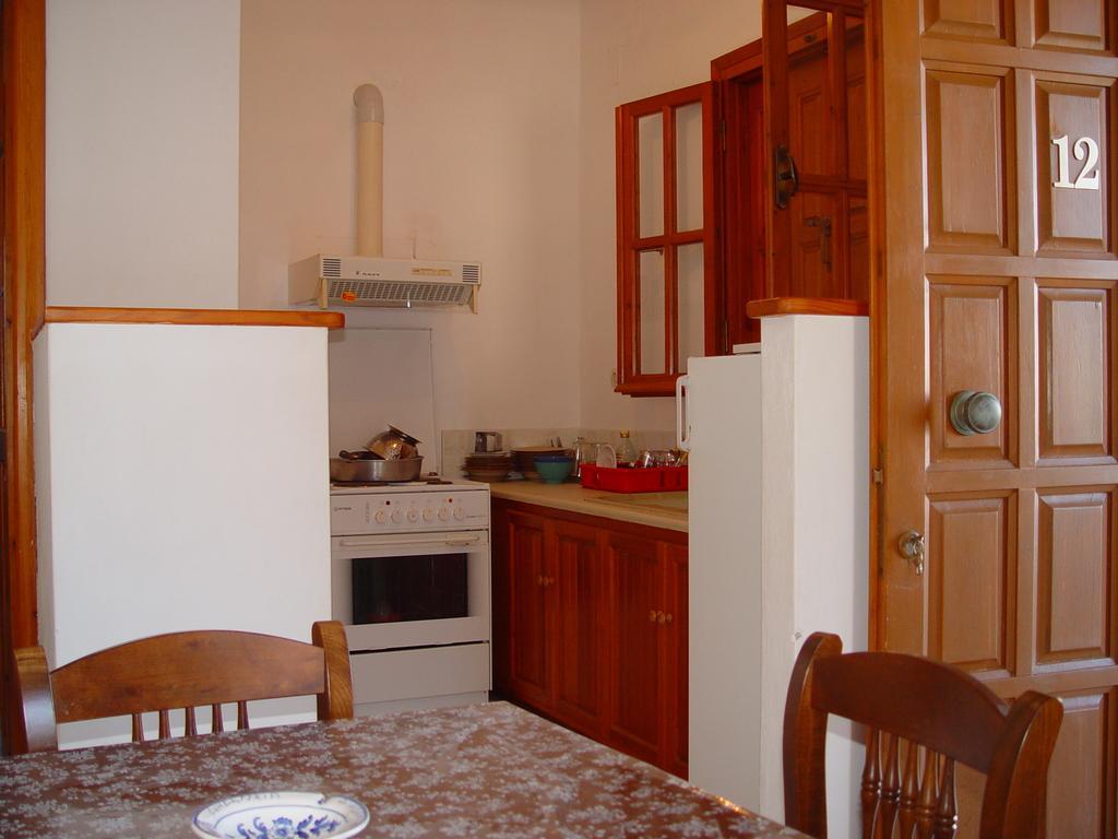 Deidamia Hotel Skyros Ruang foto